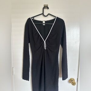 H&M Black Long Sleeve V-Neck Dress with White Trim